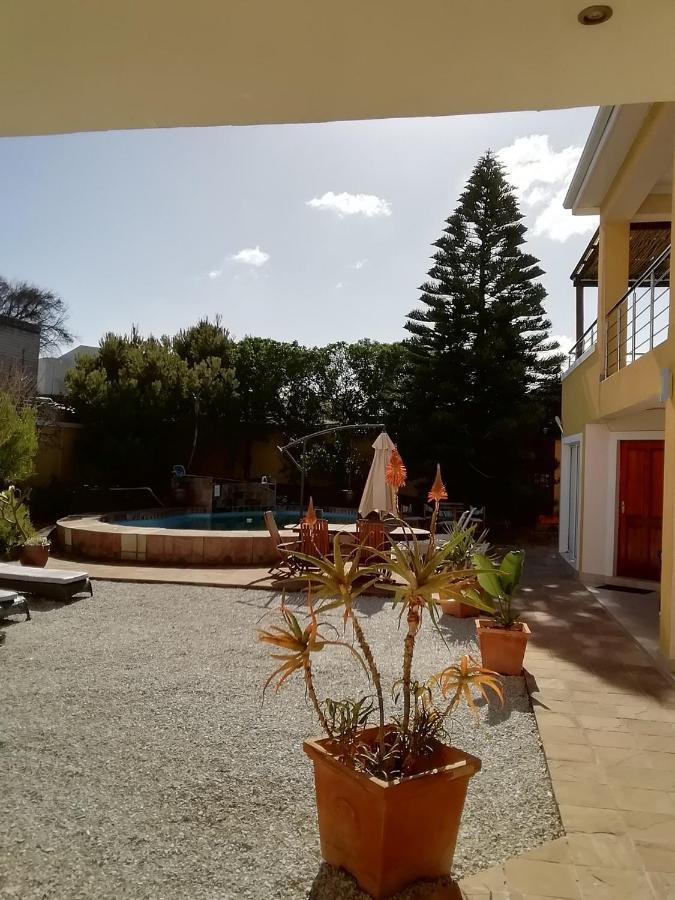 Natalie Guesthouse Bloubergstrand Εξωτερικό φωτογραφία